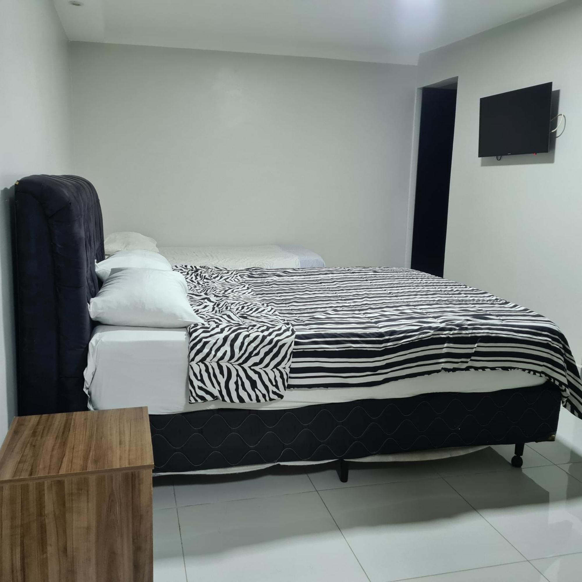 Nasser Hotel Aeroporto Núcleo Bandeirante المظهر الخارجي الصورة